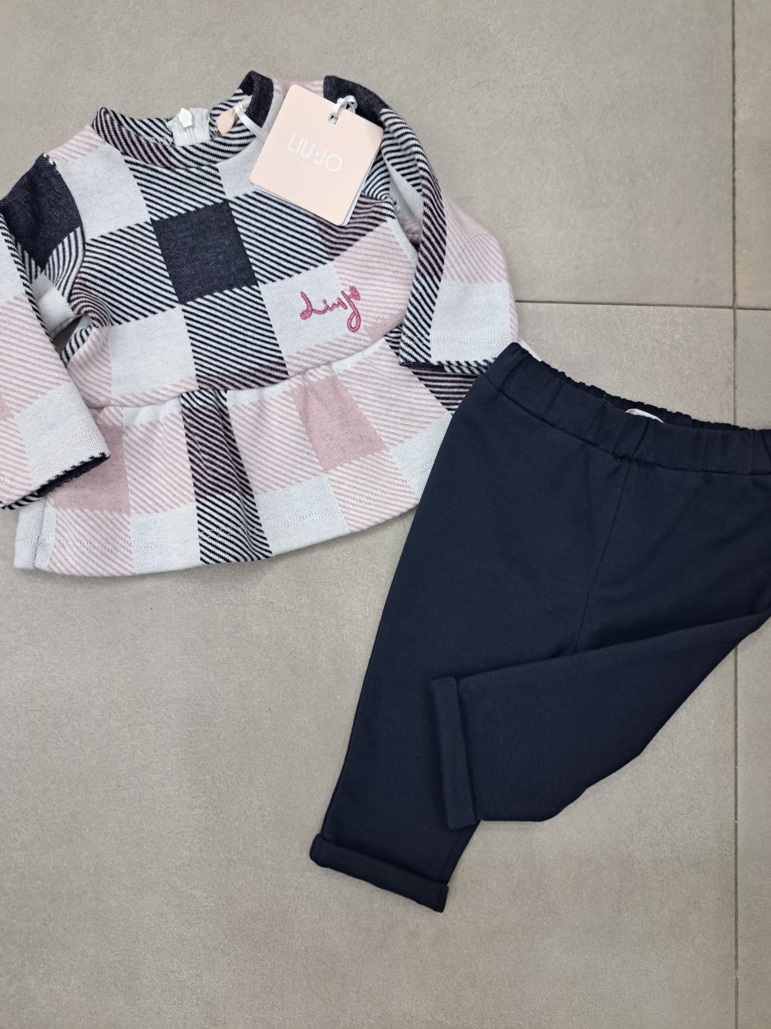 completo luijo quadri con balza