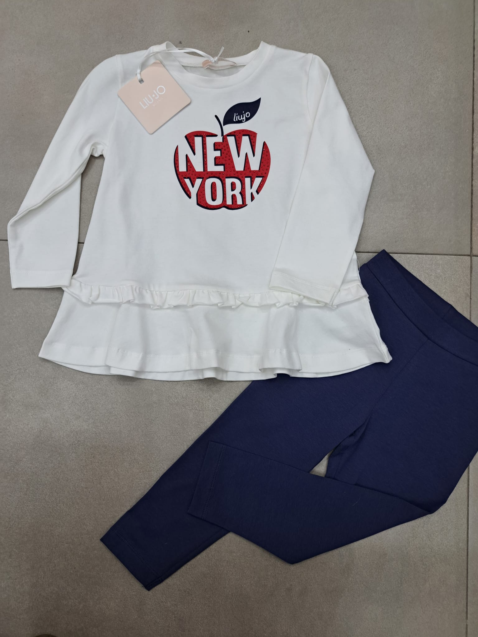 Completo due pezzi felpa con balza e leggings luijo