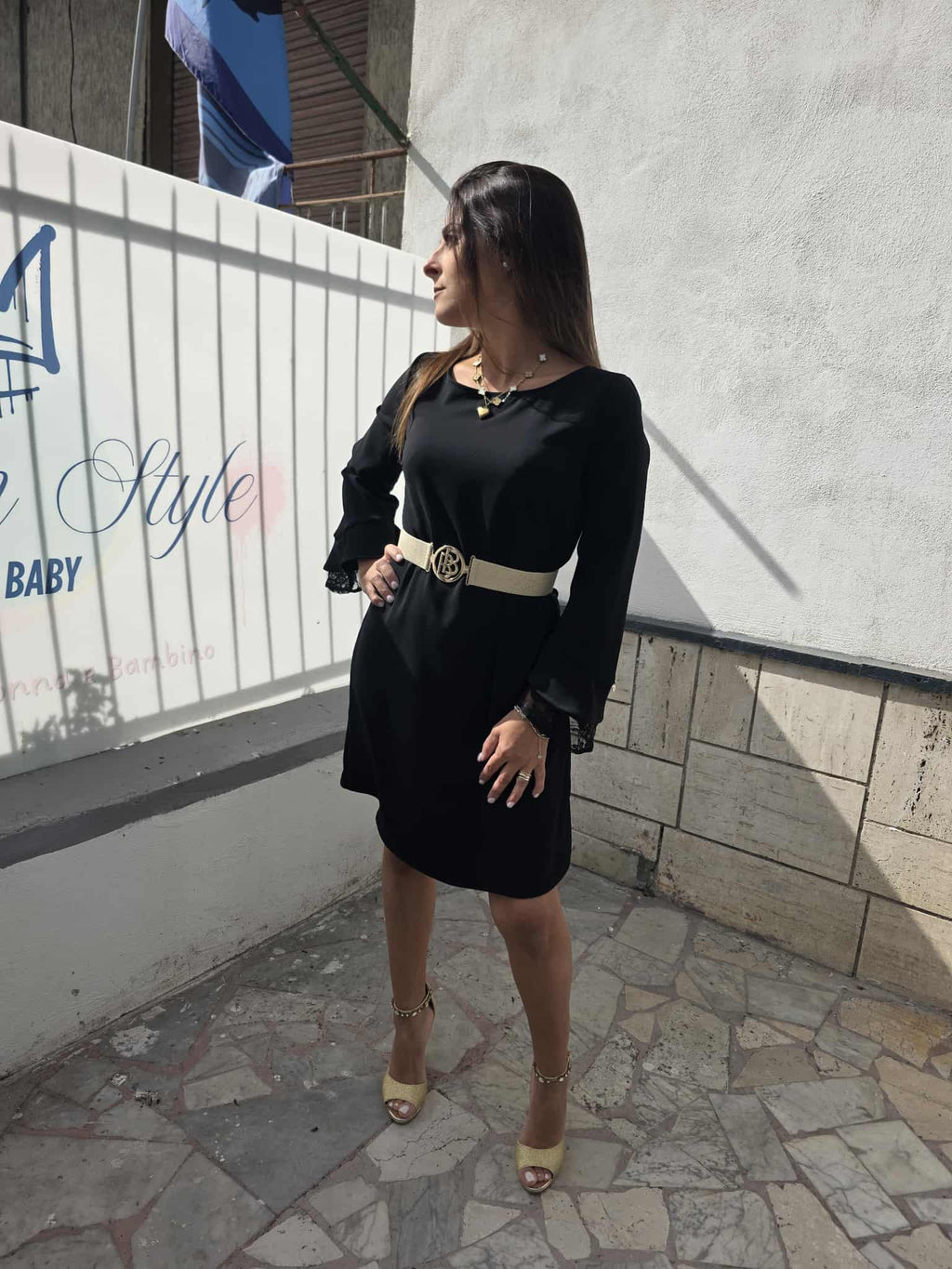 Abito semi lungo luijo con merletto posteriore