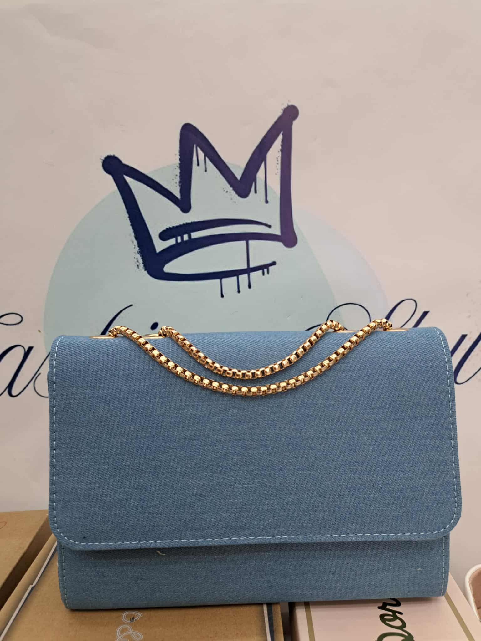 Borsa con doppia catena in denim