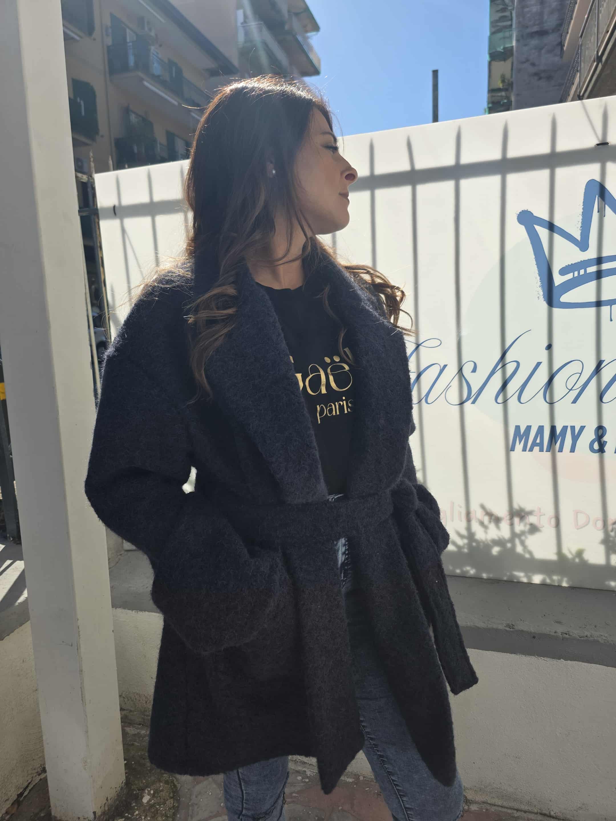 Cappotto doppio petto con cintura