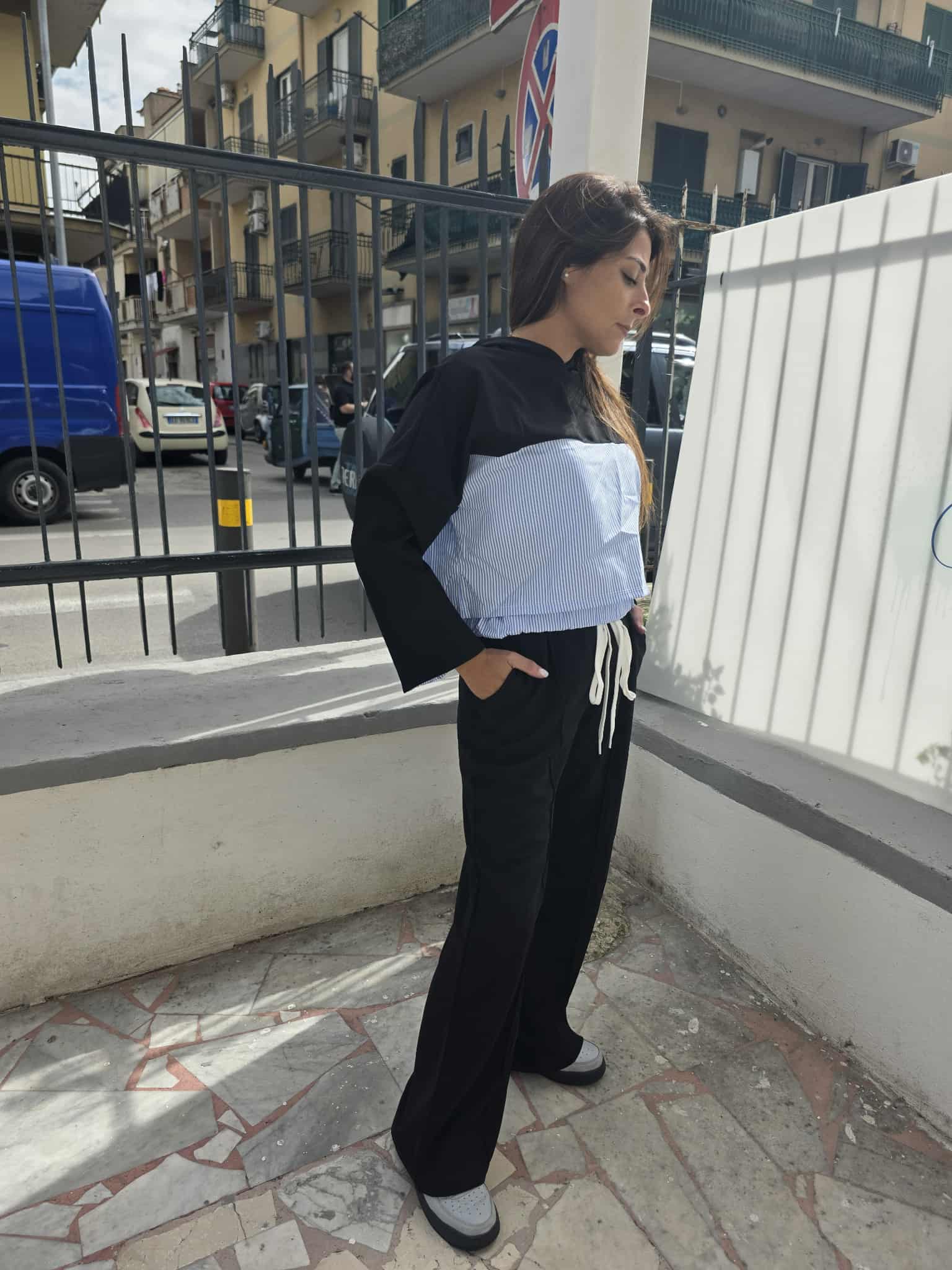 Completo tuta con finta camicia rigata