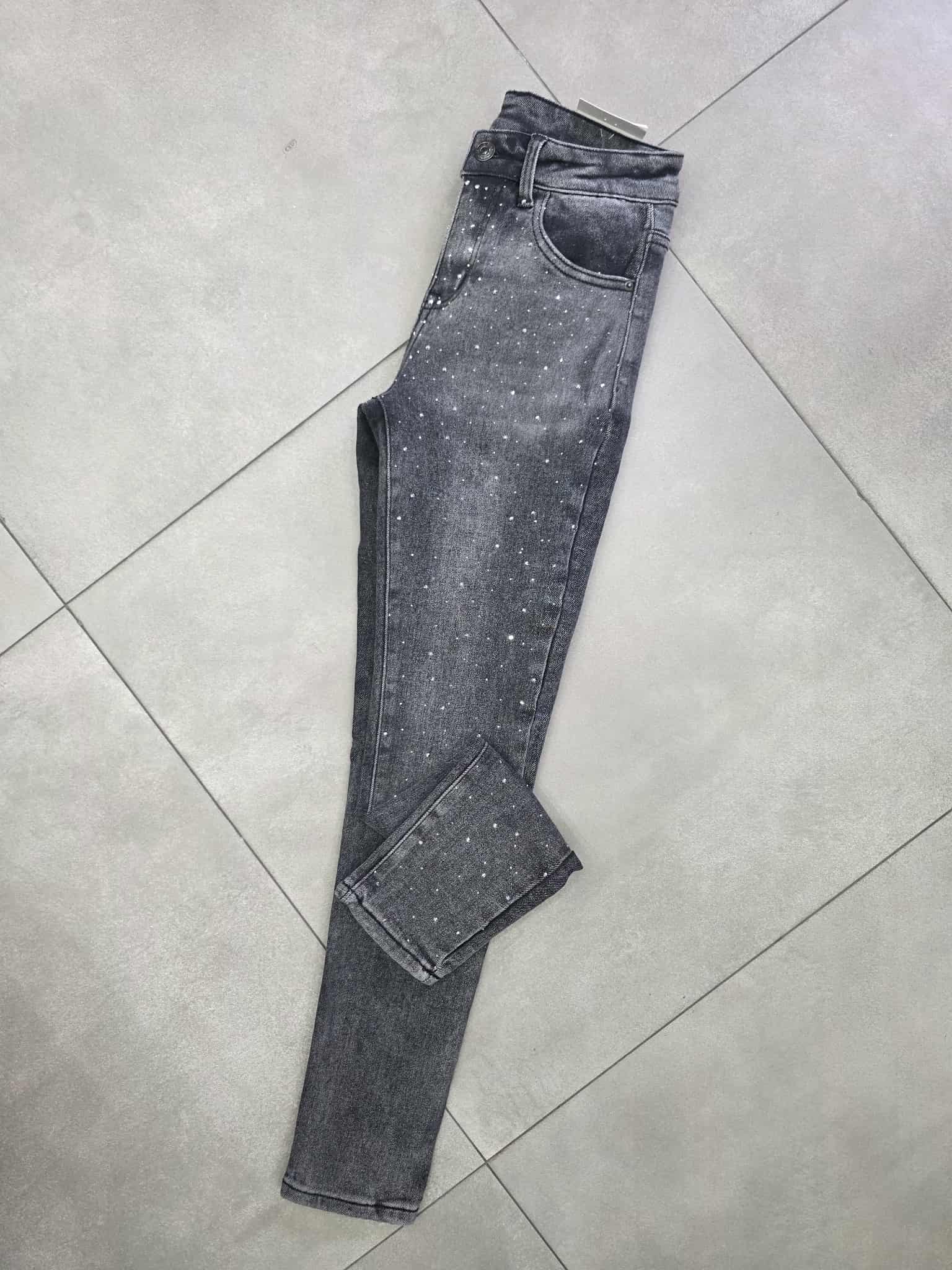 Jeans skinny grigio con brillantini