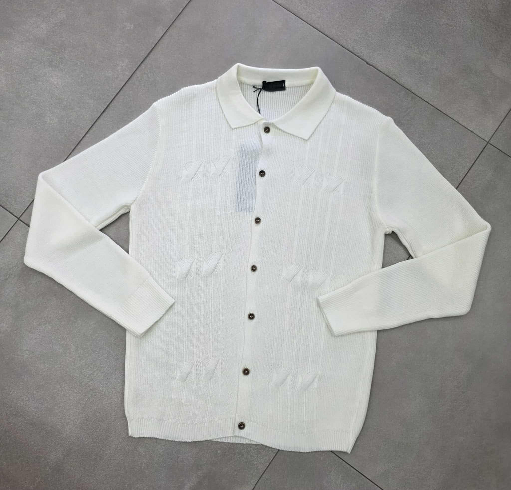 Maglioncino con bottoni in filo