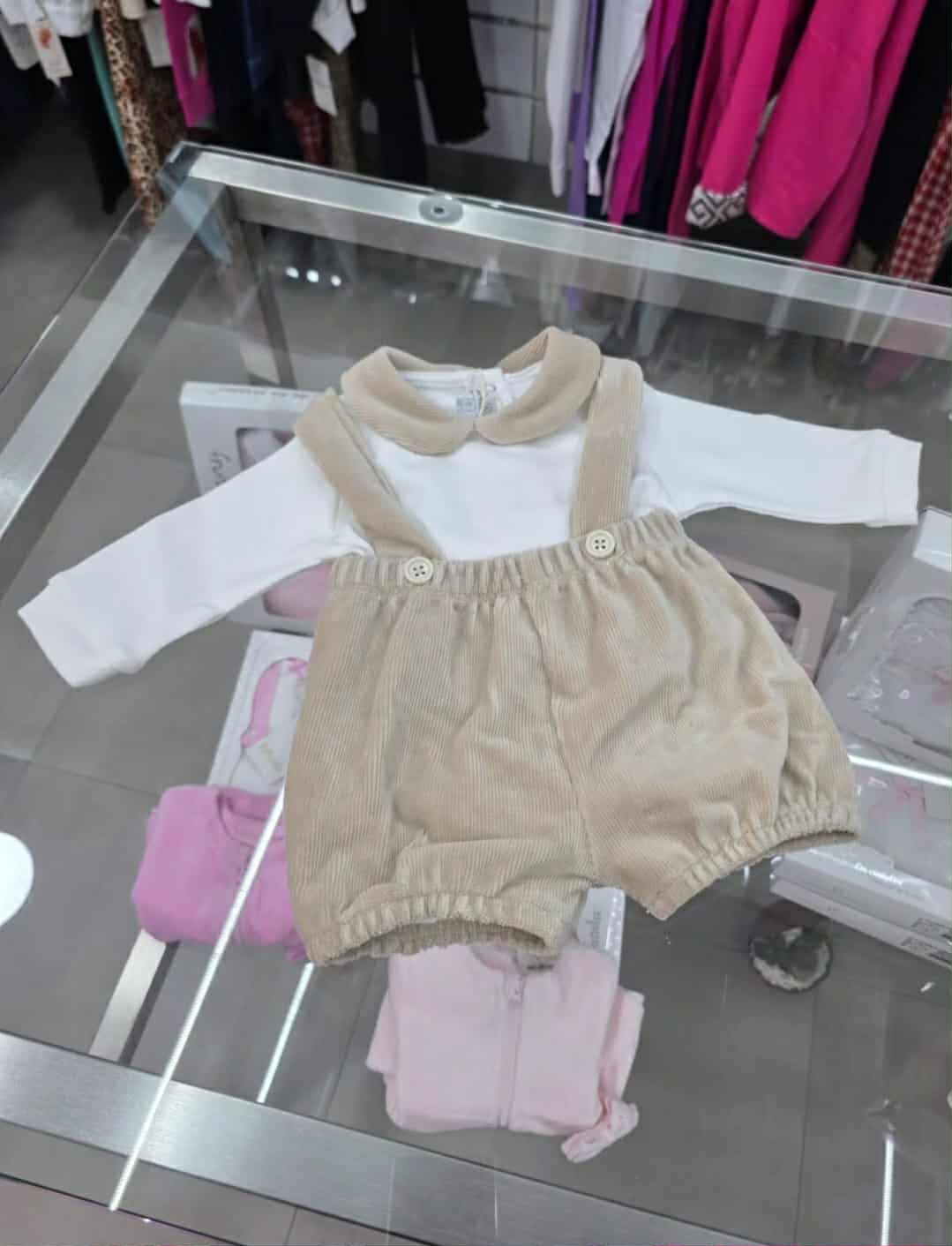 Salopette con maglia manica lunga