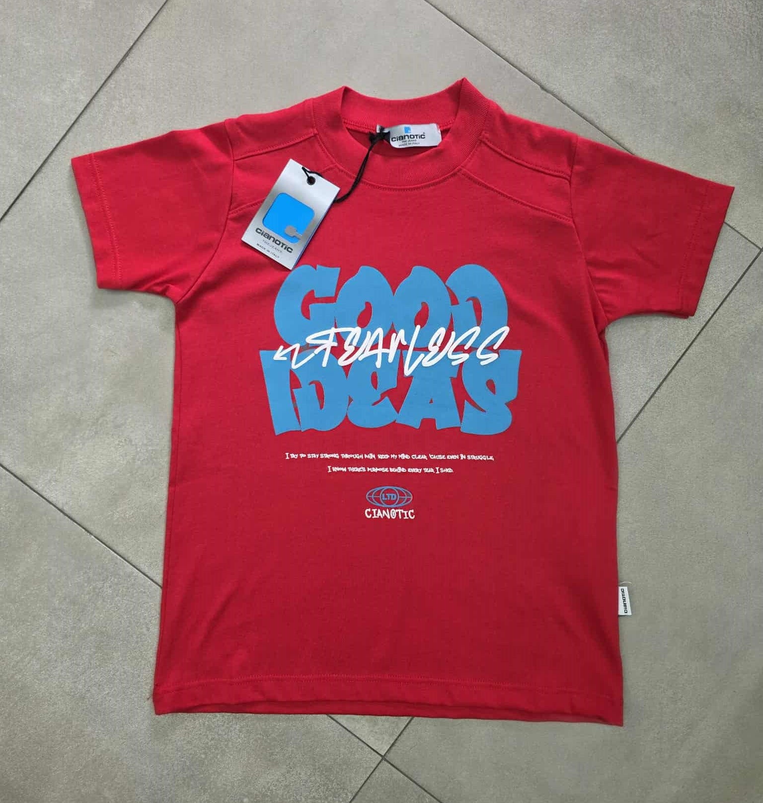 T-shirt cianotic con stampa