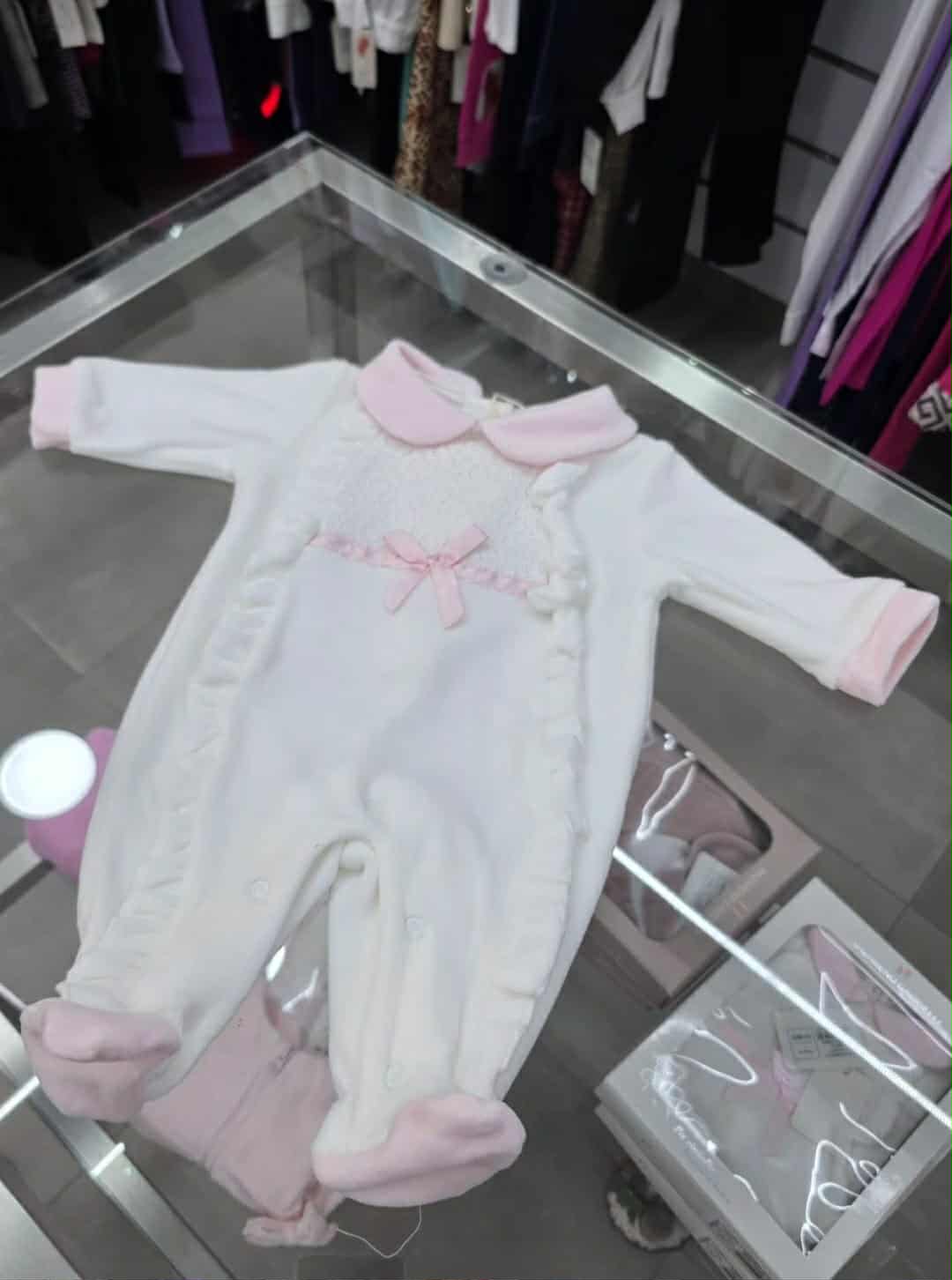 tutina in ciniglia con balze